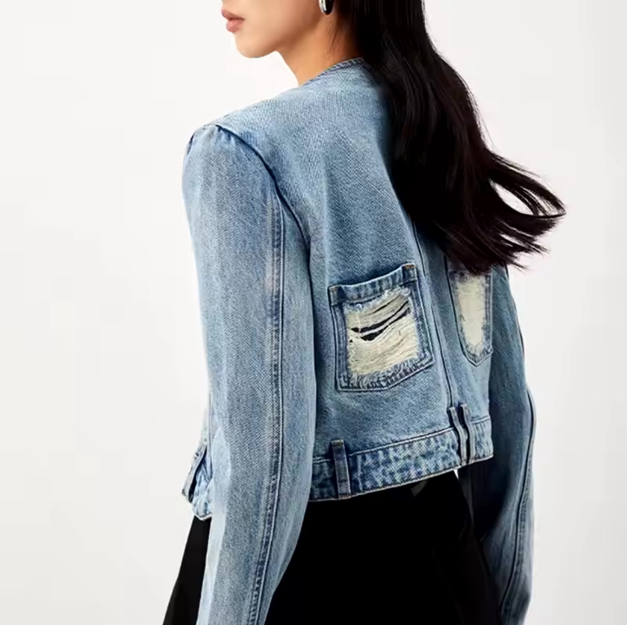 Chic V Neck Denim Jacket for Women - Stylish Long Sleeve Streetwear with Pockets