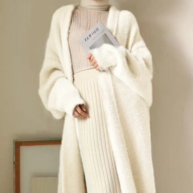 Chic White Long Cardigan for Women - 2024 Winter Knitted Cashmere Sweater Coat in Cozy Vintage Style