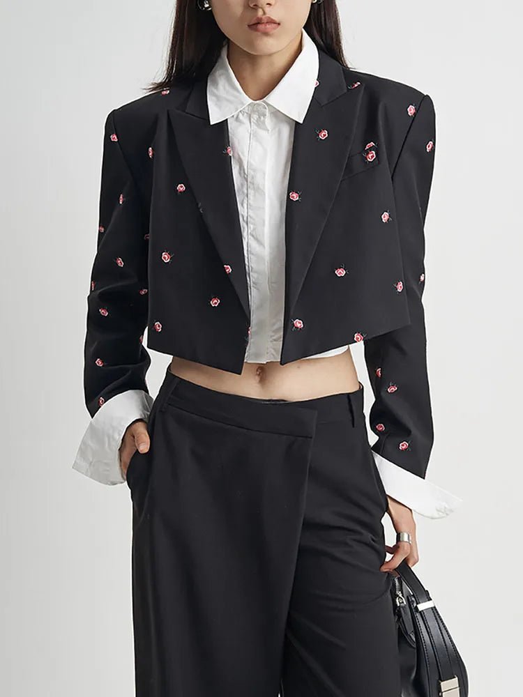 Embroidered Essence Slim - Fit Blazer - Veronica Luxe