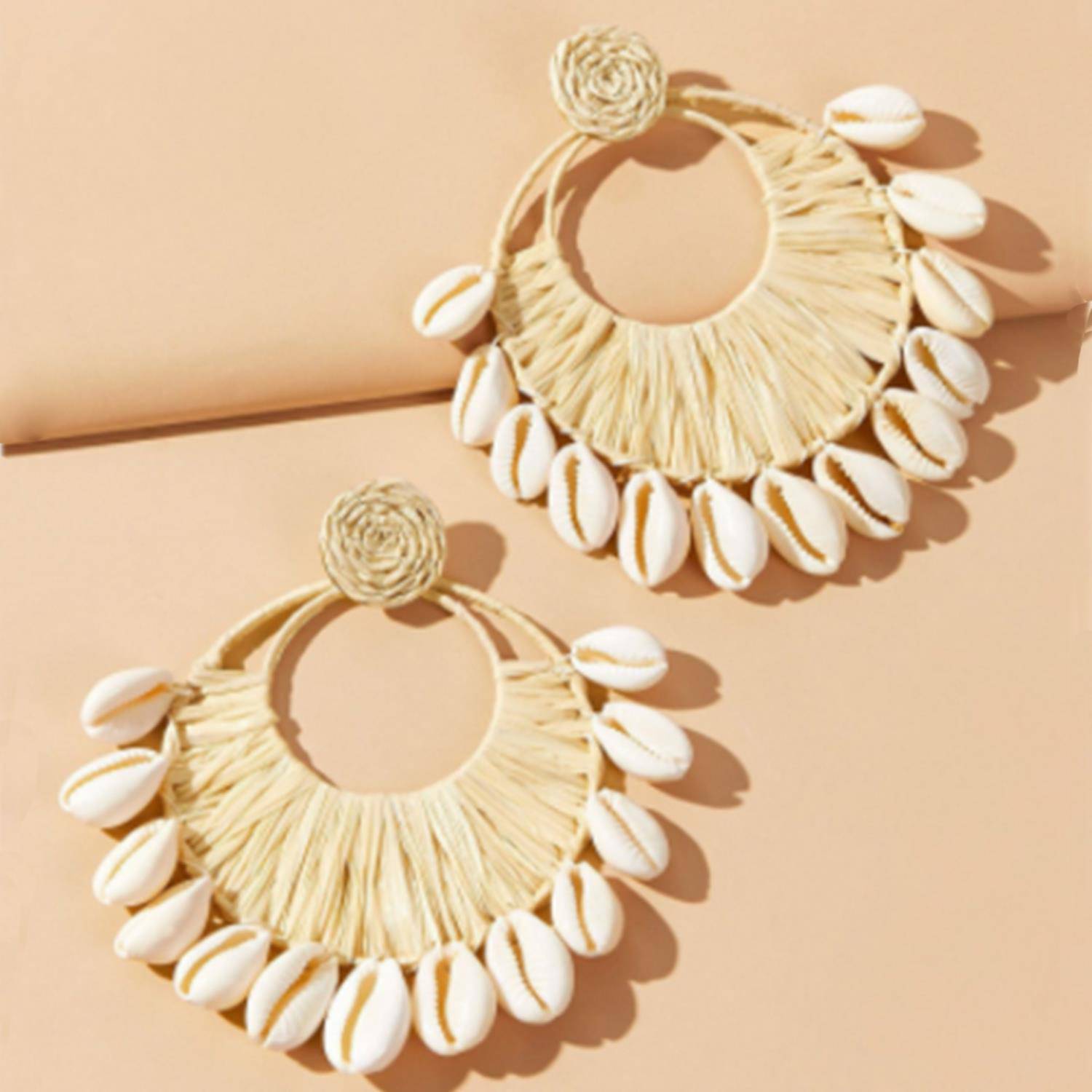 Seashell Raffia Round Earring - Veronica Luxe-Accesories